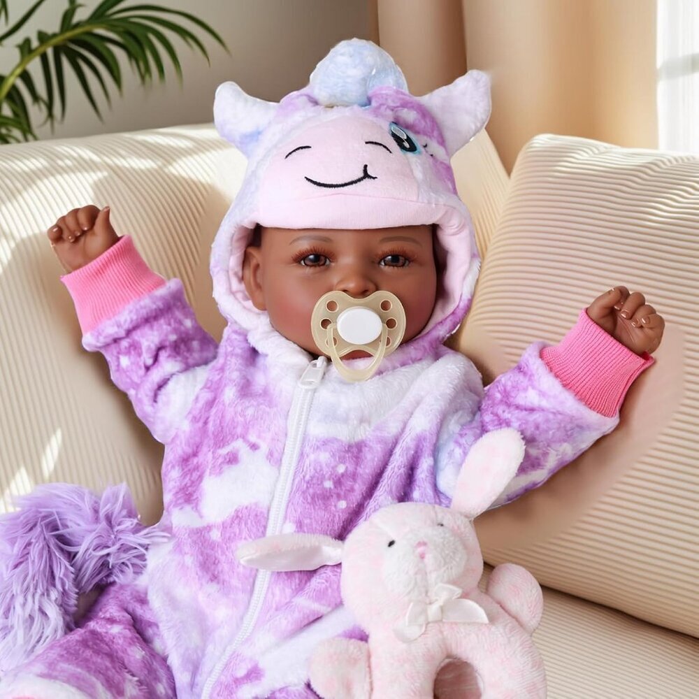 🆕17In Realistic Newborn Black Girl Baby Dolls with Clothes and Accessories - Picture 4 of 8